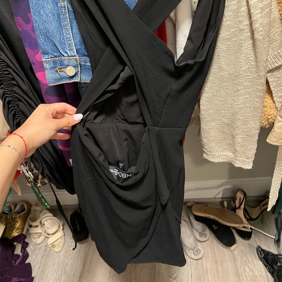 Little Black Dress - Picture 3 of 5